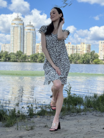 Платье мини CAT ORANGE модель 5782 Платье мини CAT ORANGE модель 5782 Фото