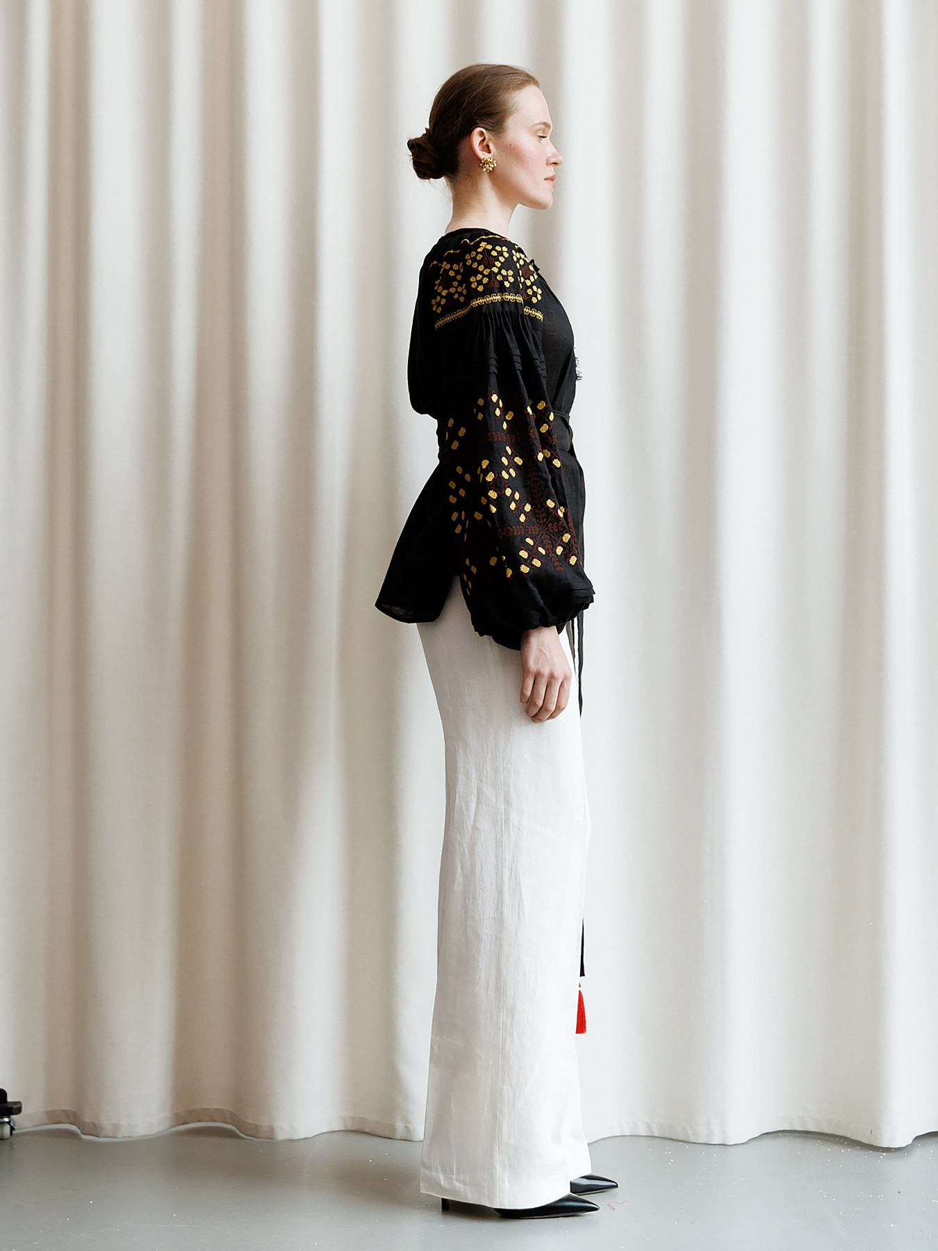 Вышитая рубашка Embroidered Gem модель 0524 Фото