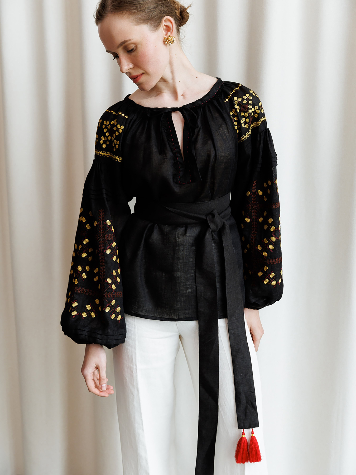 Вышитая рубашка Embroidered Gem модель 0524 Фото