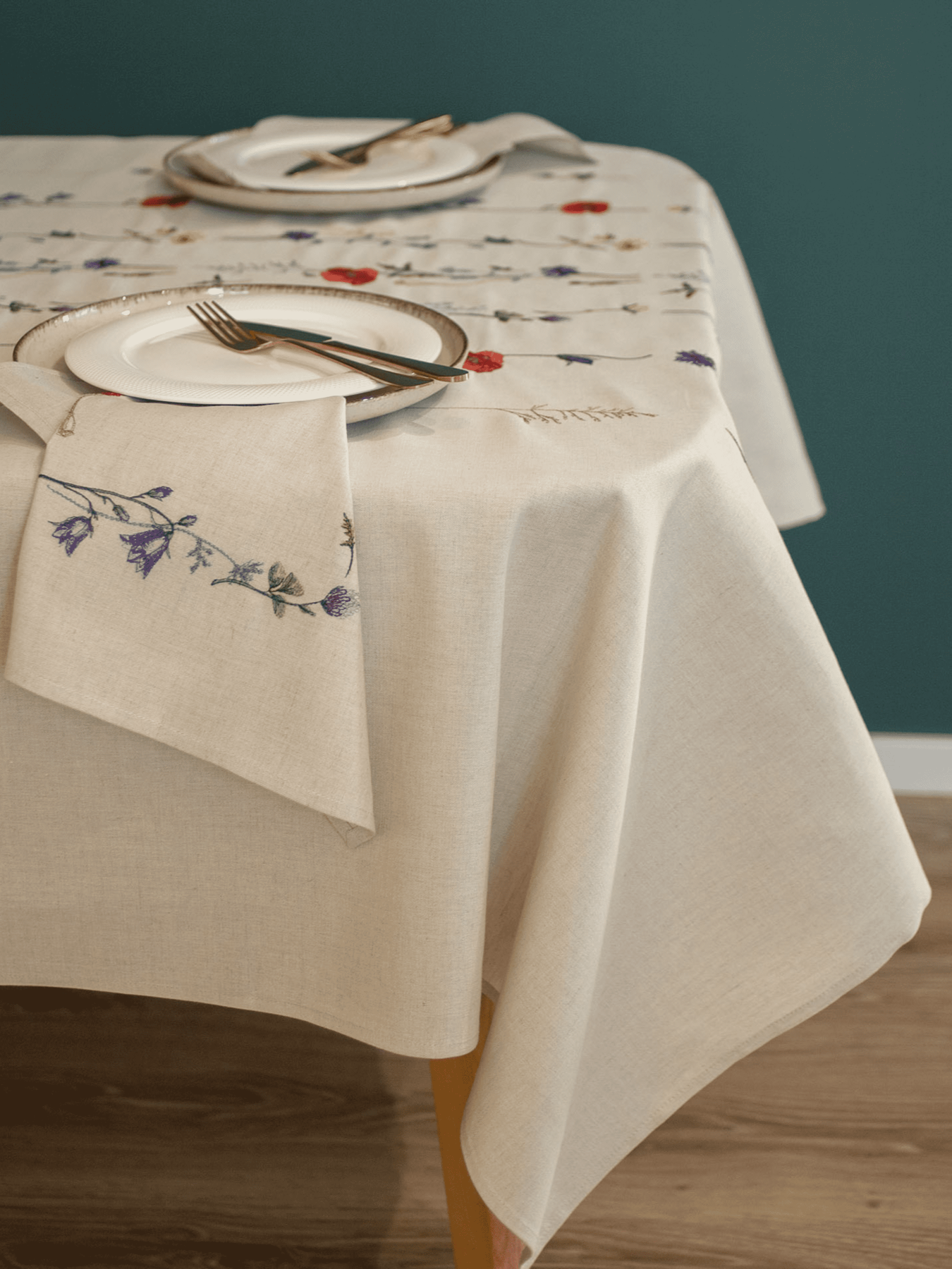 Скатертина "Польові квіти" Едельвіка модель 46-23-08 Фото