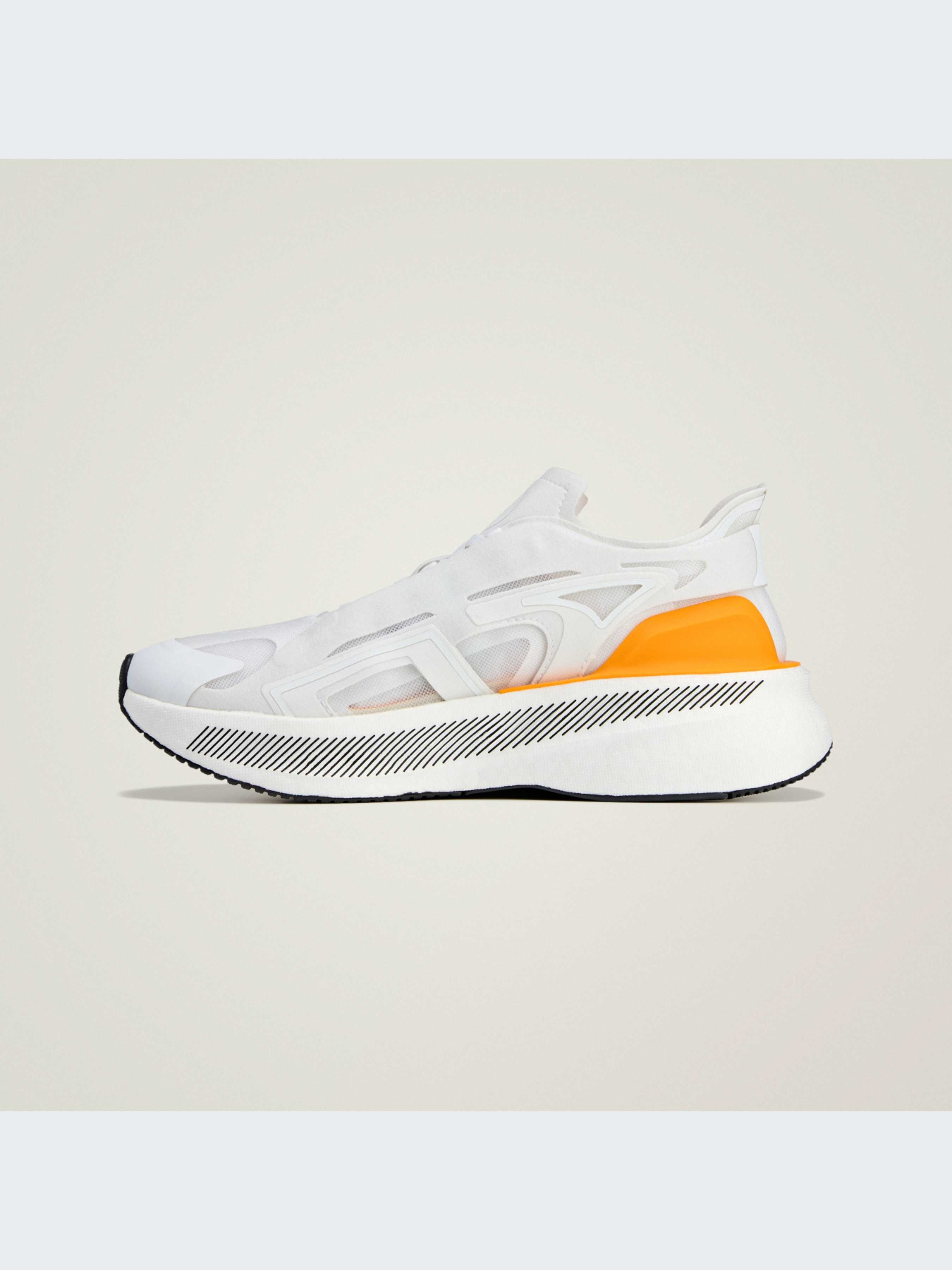 Кроссовки Adidas Ultraboost модель IE8770-KZ Фото