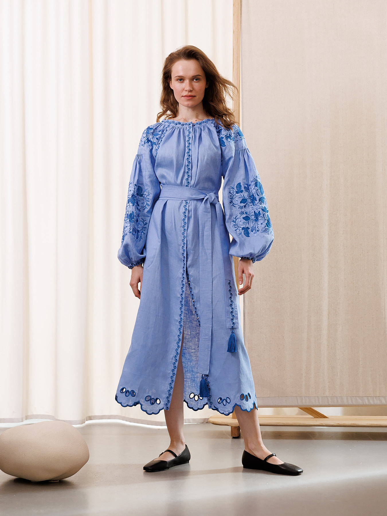 Вишита сукня Embroidered Gem модель 052410 Фото