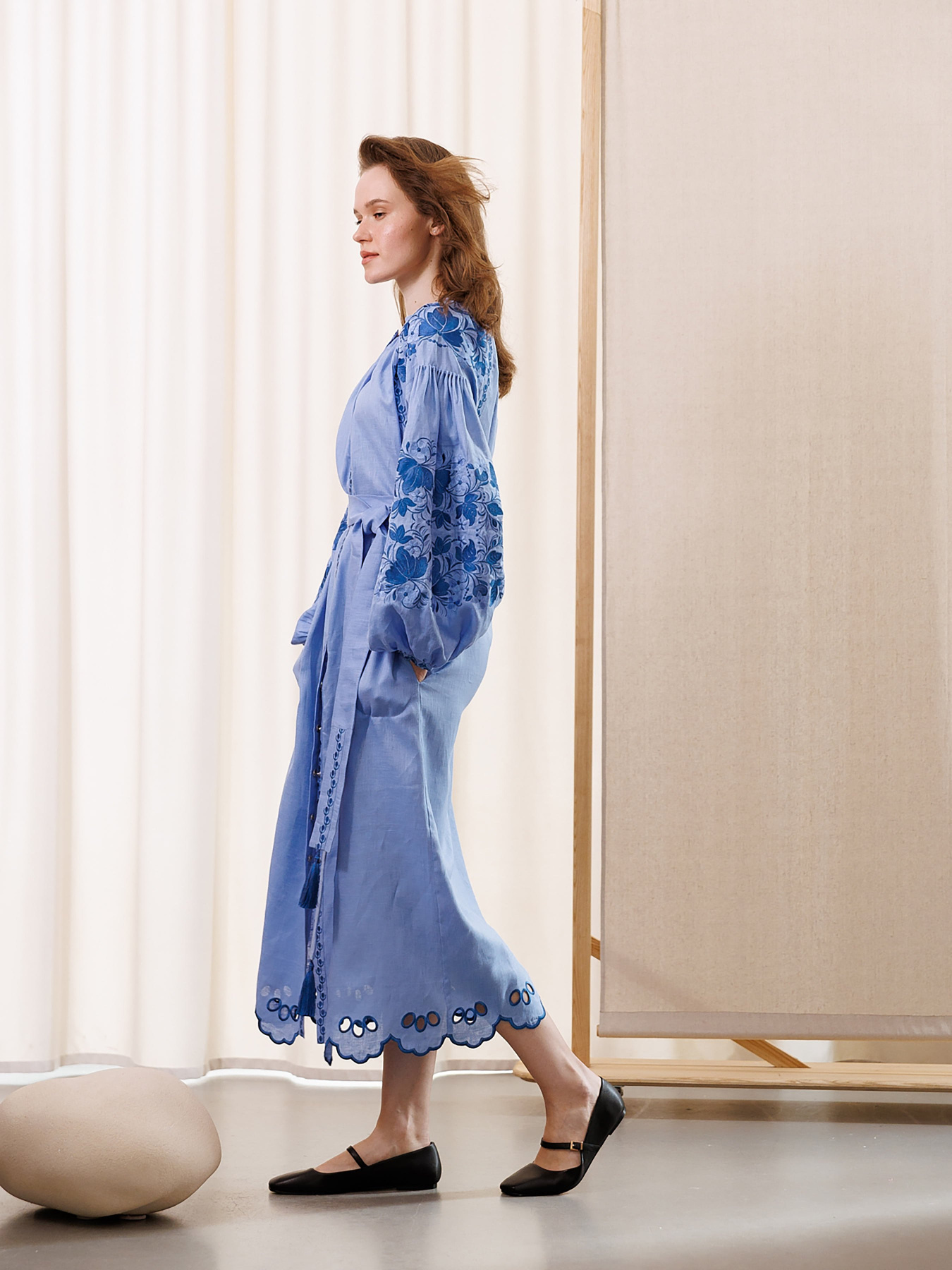 Вишита сукня Embroidered Gem модель 052410 Фото