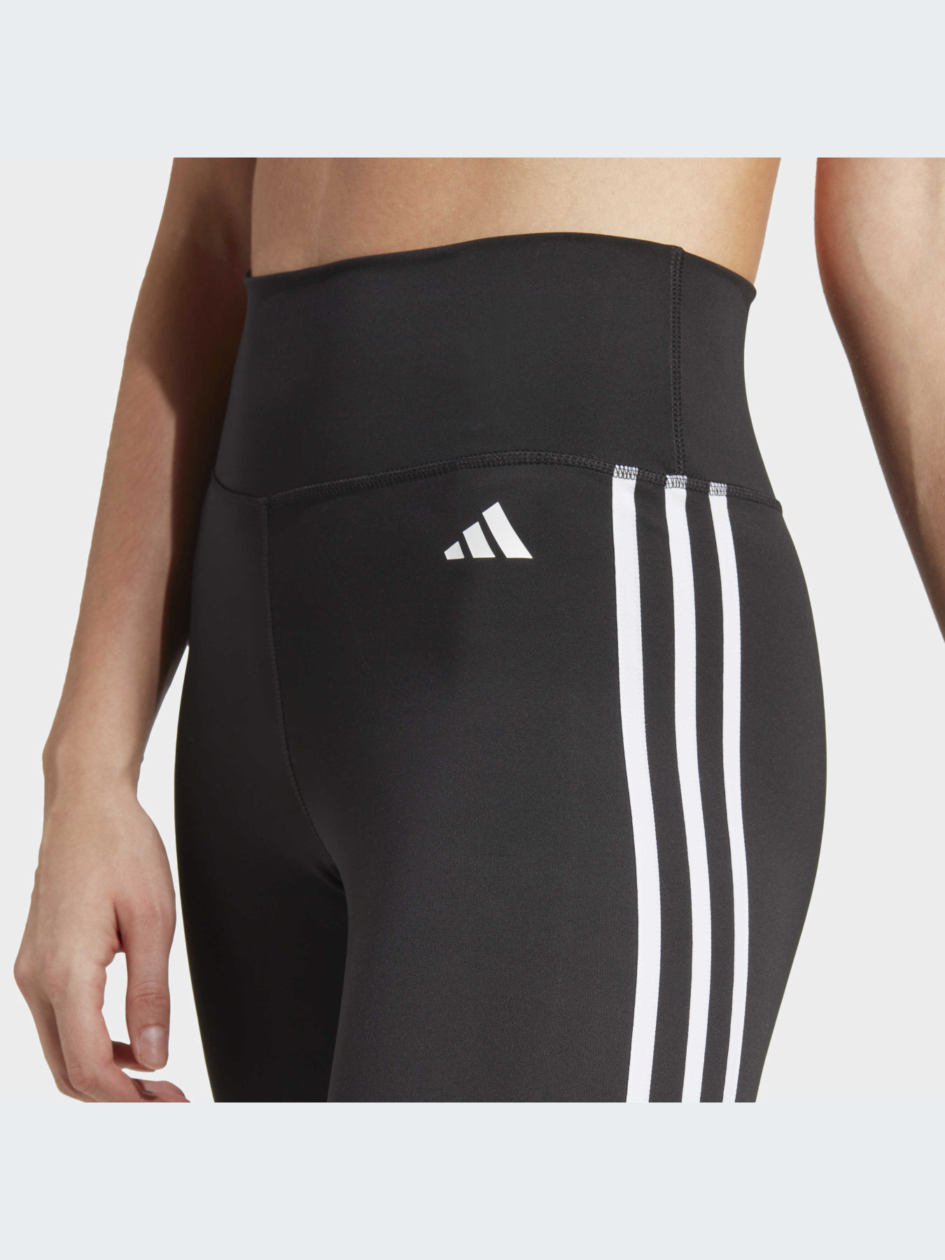 Спортивні леггінси Adidas модель HT5438 Фото