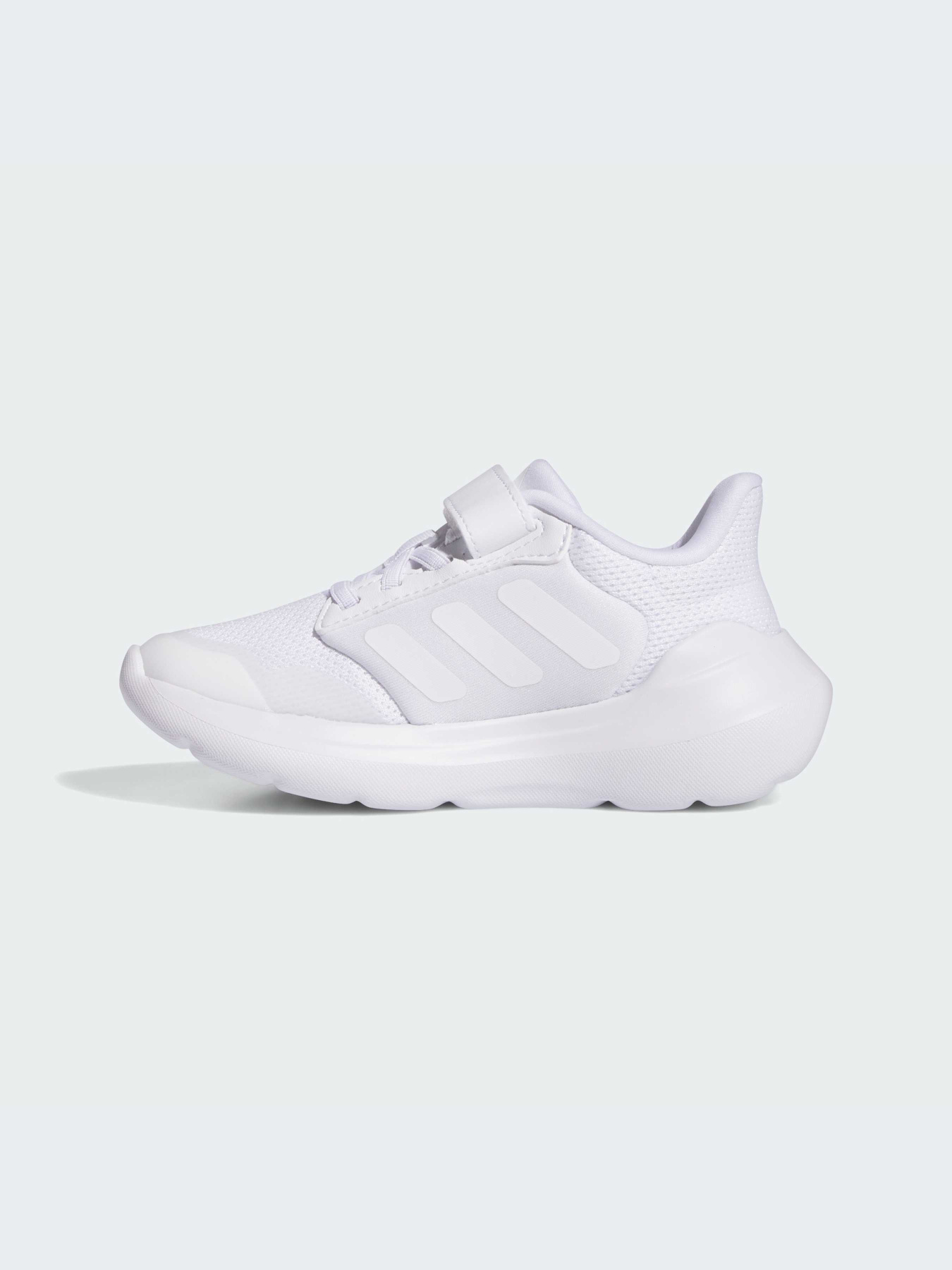 Кроссовки повседневные Adidas модель IE5984 Кроссовки повседневные Adidas модель IE5984 Фото