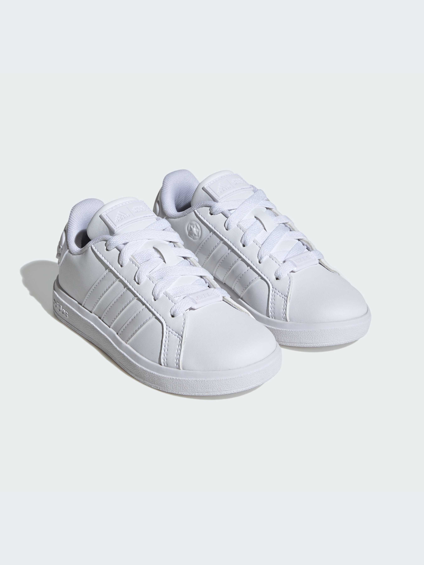Кроссовки повседневные Adidas Grand Court модель IH7532 Кроссовки повседневные Adidas Grand Court модель IH7532 Фото
