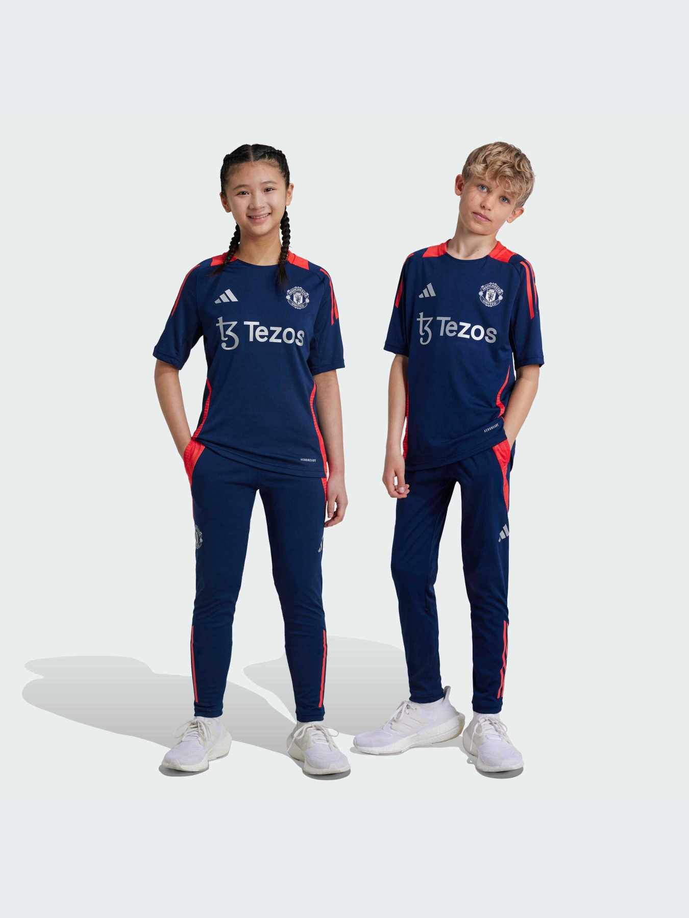 Штаны спортивные Adidas Tiro модель IT2025 Фото