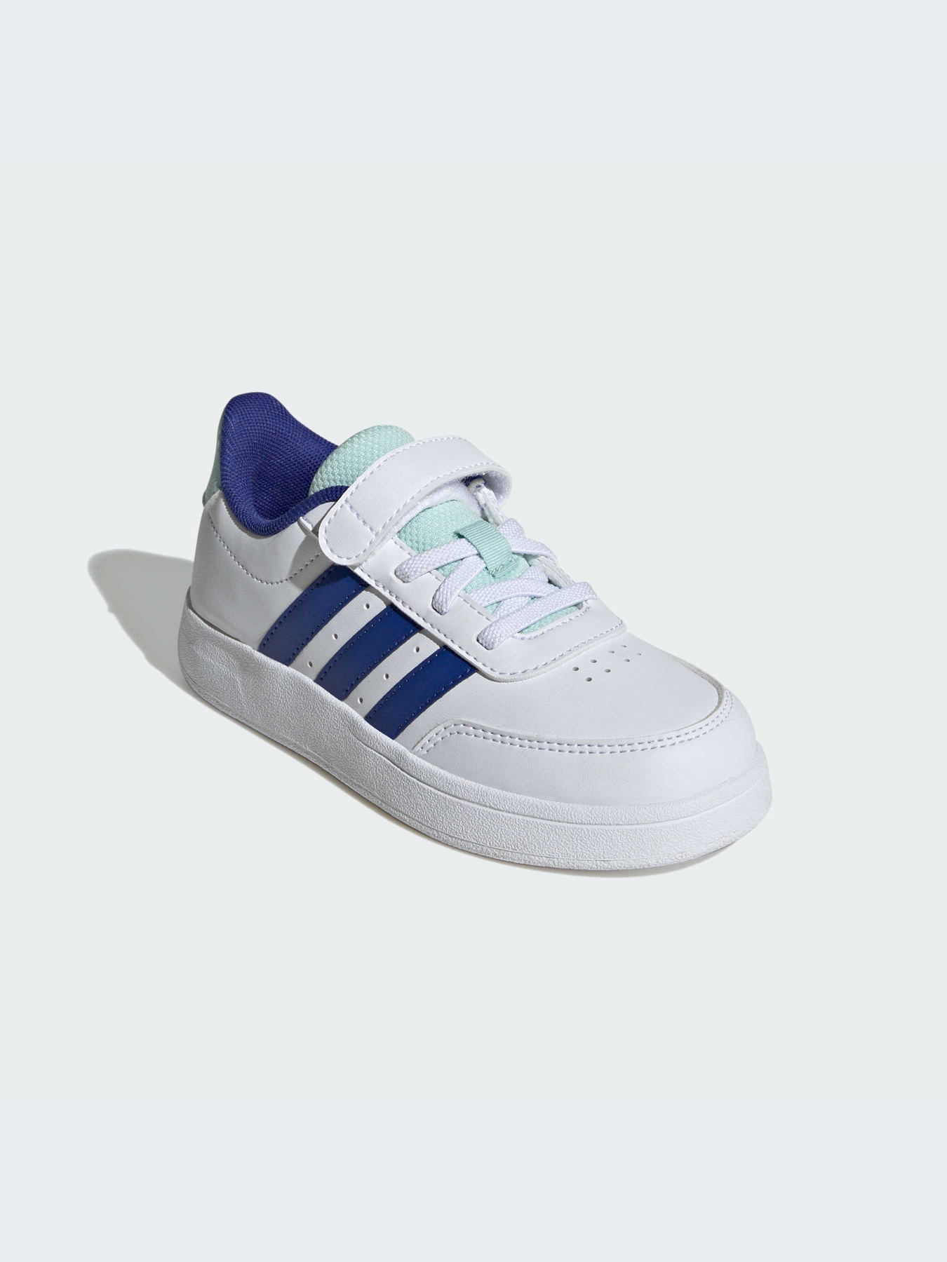 Кроссовки повседневные Adidas модель IE3789 Фото