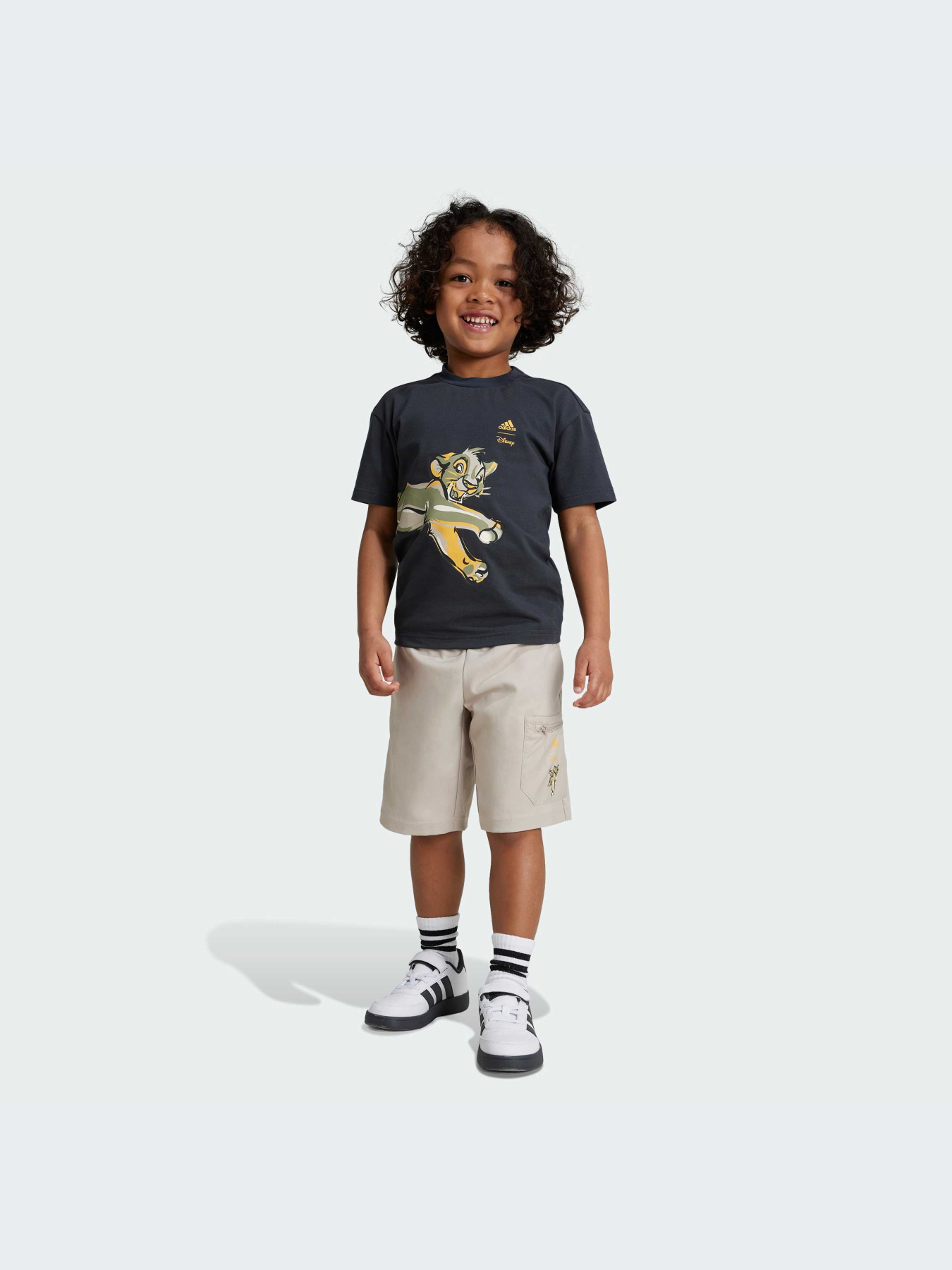 Спортивный комплект Adidas x Disney модель IV9639 Фото