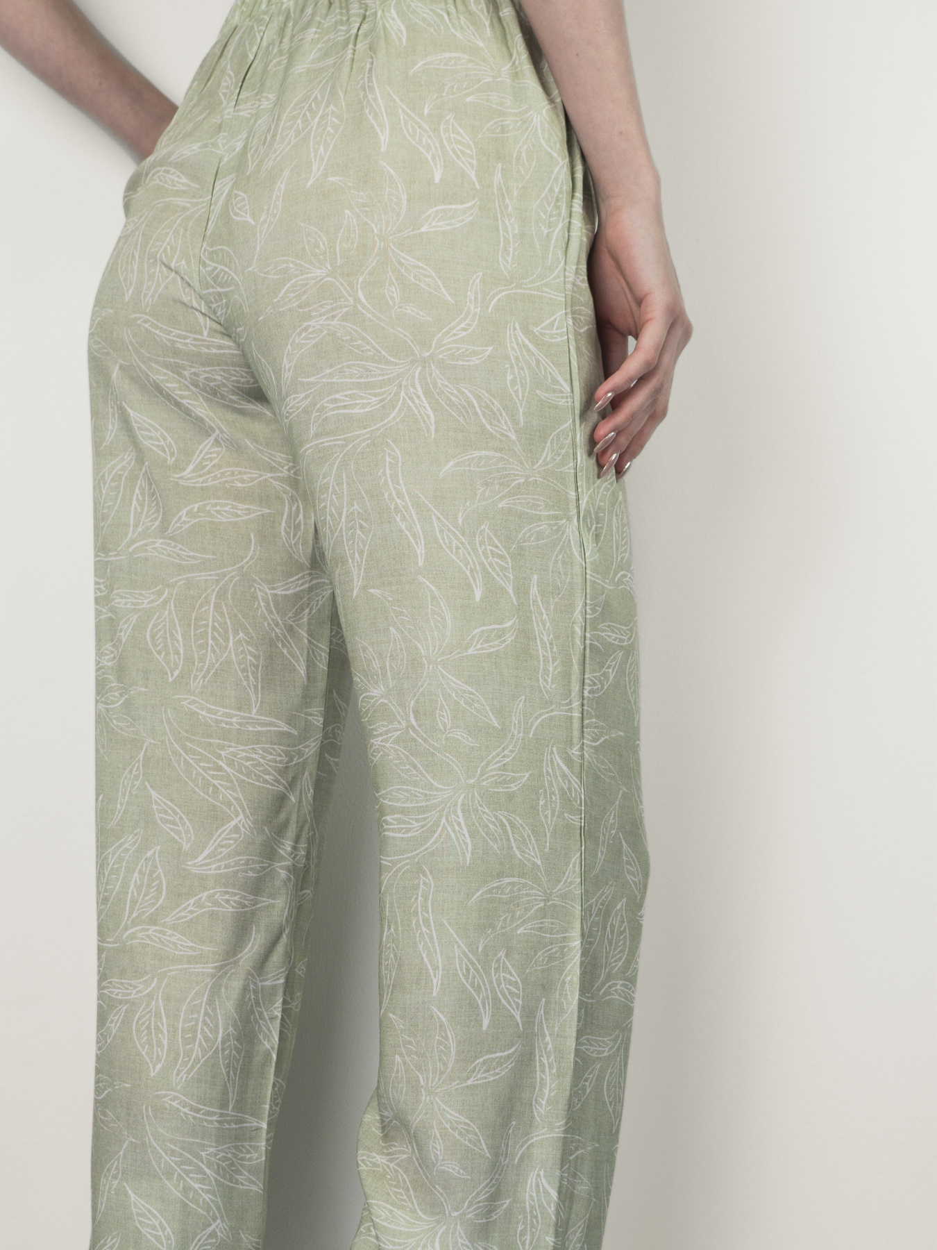 Повсякденні штани Elegante модель 1528 Фото