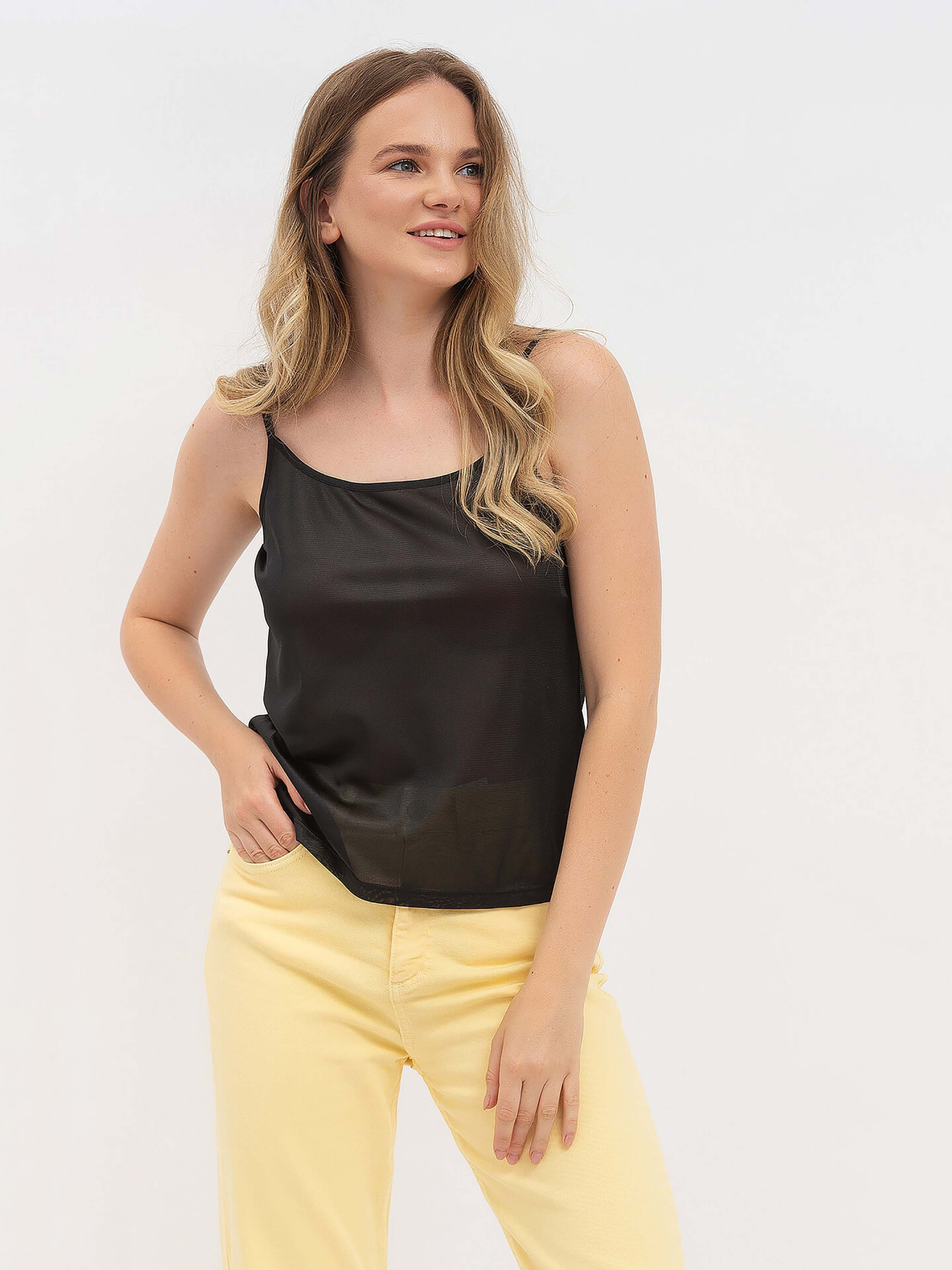 Майка Lesia модель LSBlackSHRTWLS Майка Lesia модель LSBlackSHRTWLS Фото