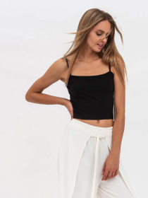 Топ Lesia модель DeziriBlackSHRTWLS Топ Lesia модель DeziriBlackSHRTWLS Фото