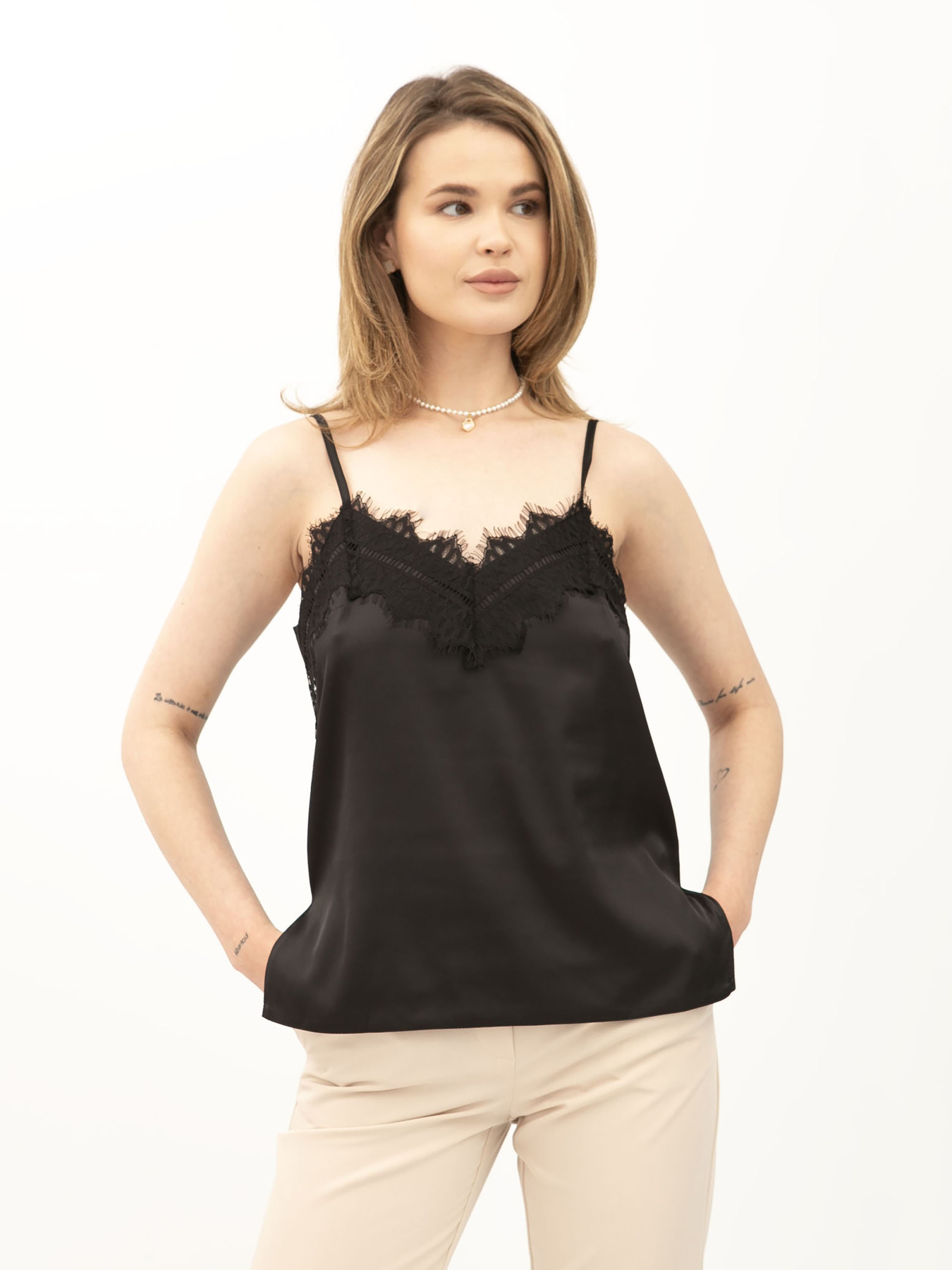 Майка Lesia модель Shaina01BlackSHRTWLS Фото