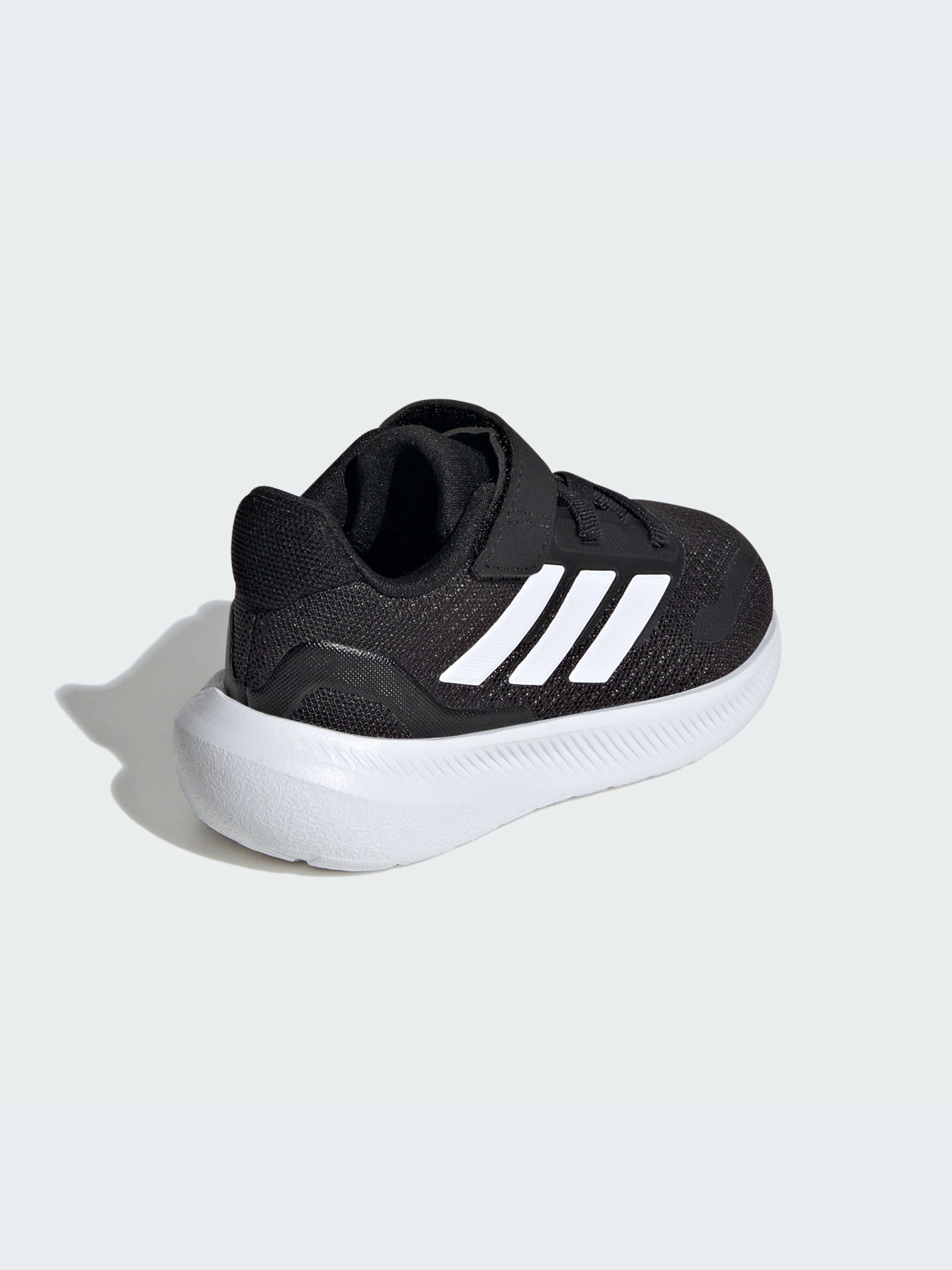 Кросівки Adidas Runfalcon модель IE8598 Фото