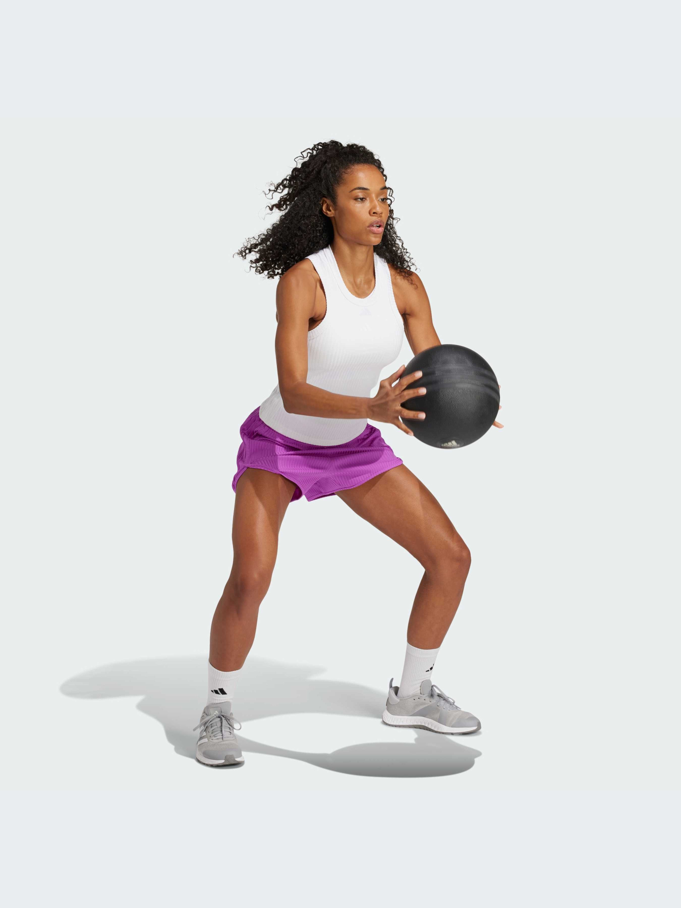 Спортивная майка Adidas 3 Stripes модель IW8163 Фото