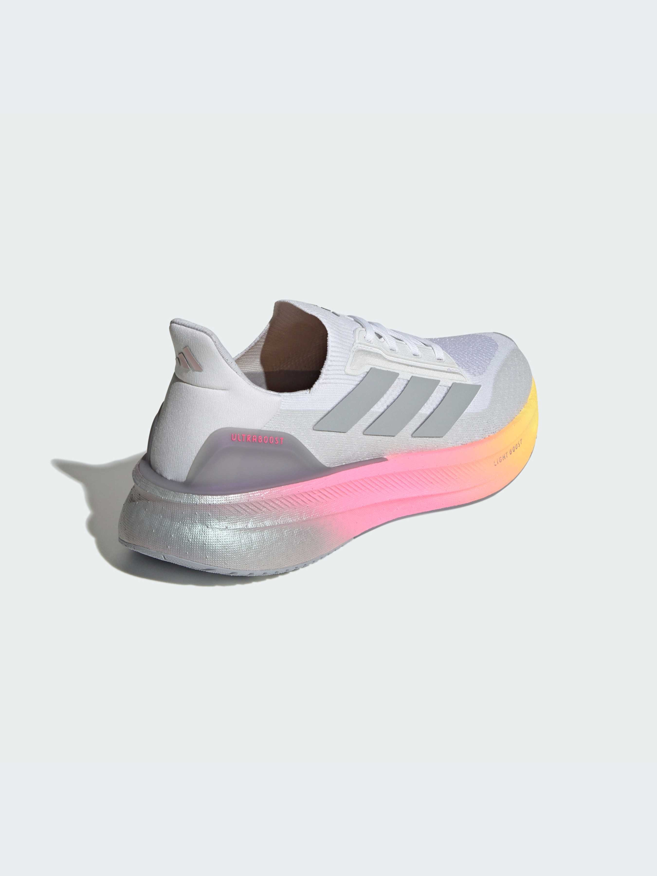 Кросівки для бігу Adidas Ultraboost модель IH0636 Кросівки для бігу Adidas Ultraboost модель IH0636 Фото