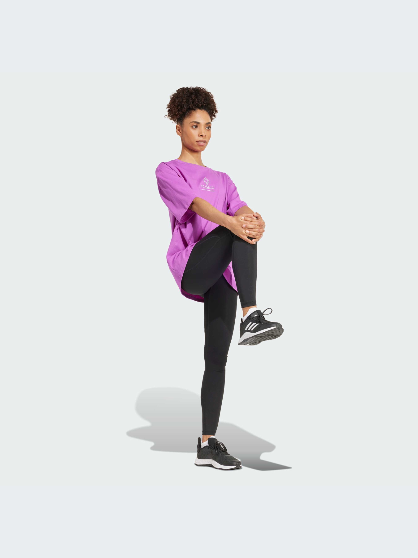 Футболка спортивная Adidas модель IW0130 Фото