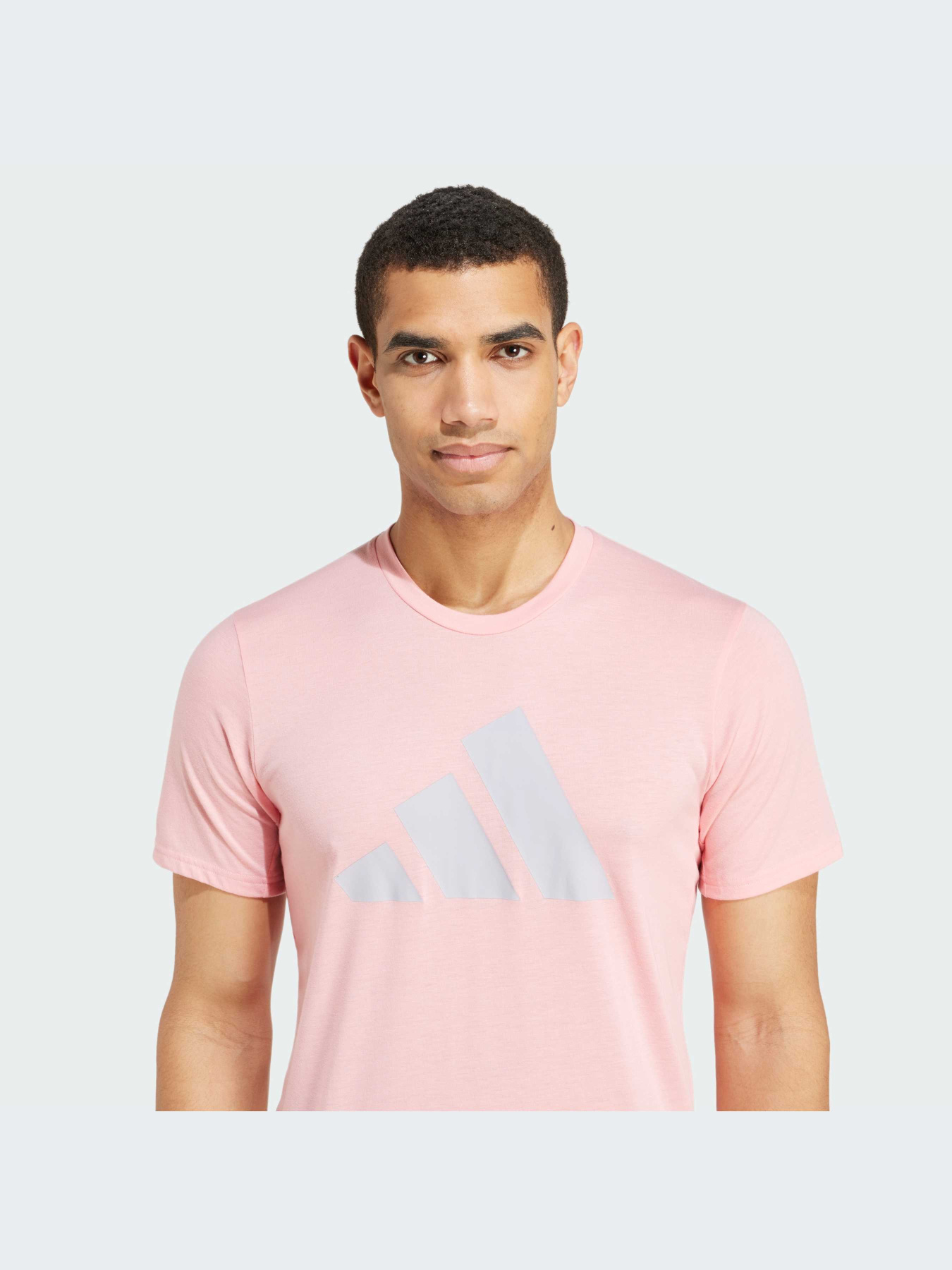 Спортивна футболка Adidas модель IW3346 Фото