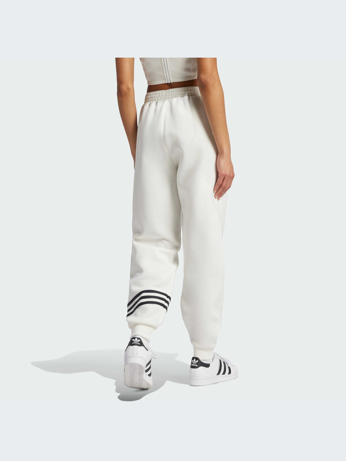 Джоггеры Adidas модель IX9878 Фото