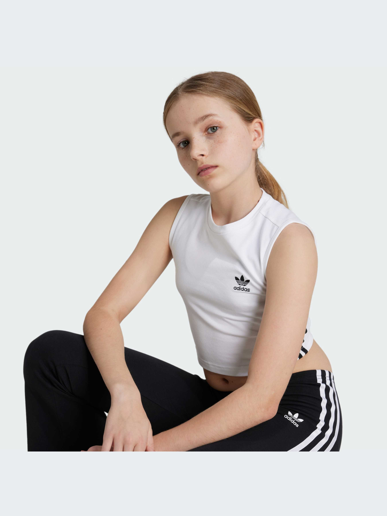 Топ Adidas Adicolor Модель JE0514 Фото