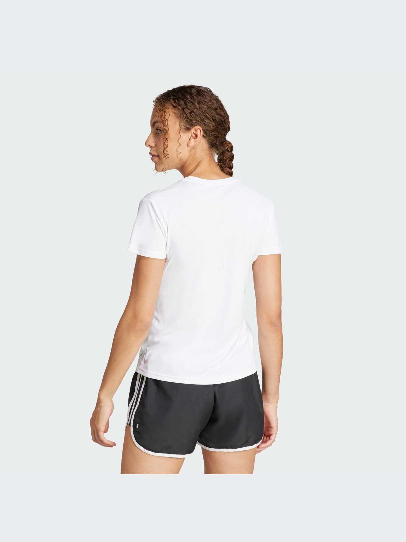 Футболка спортивная Adidas модель IN1173 Фото