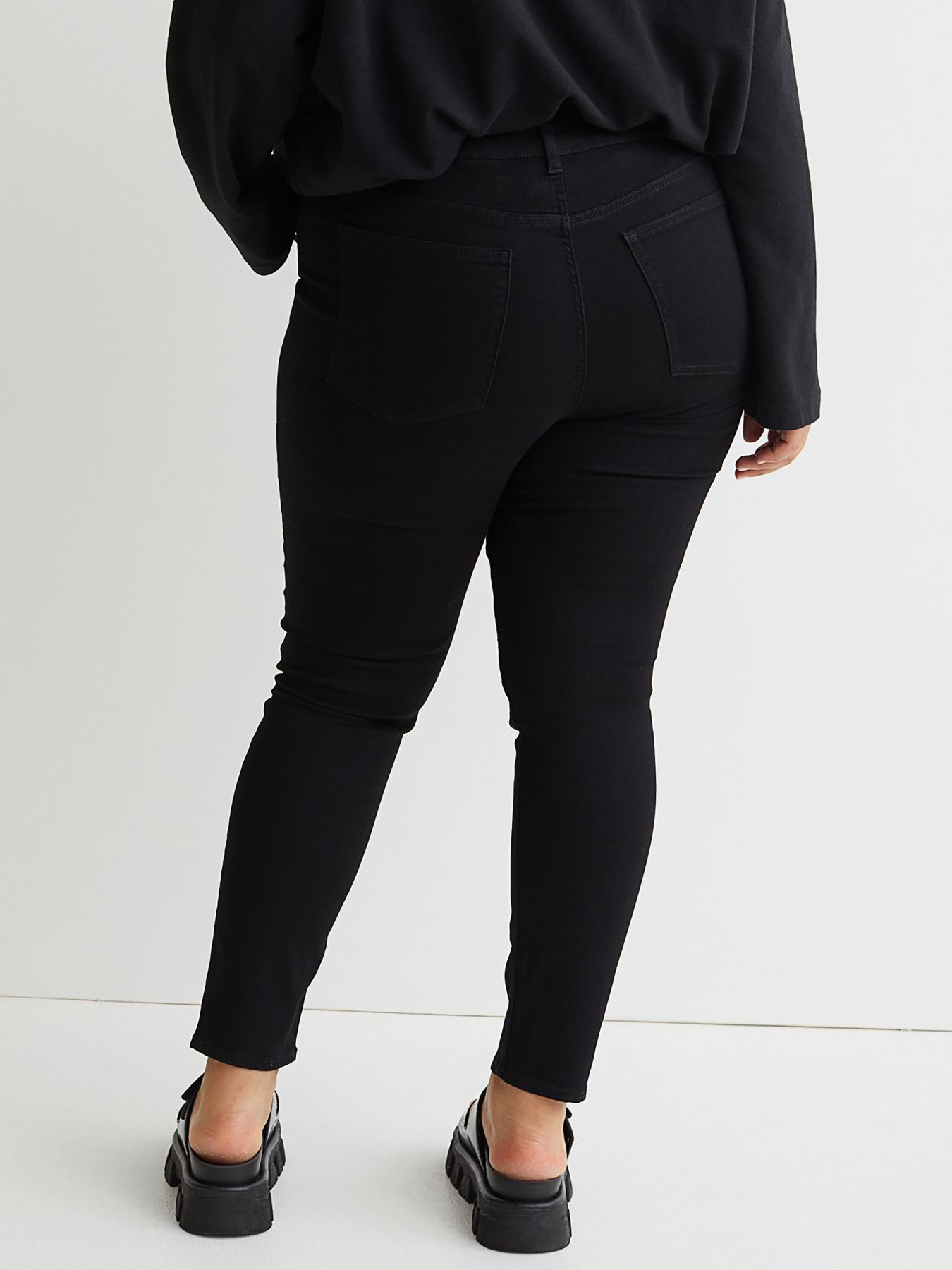 Зауженные джинсы H&M модель 59742 Фото