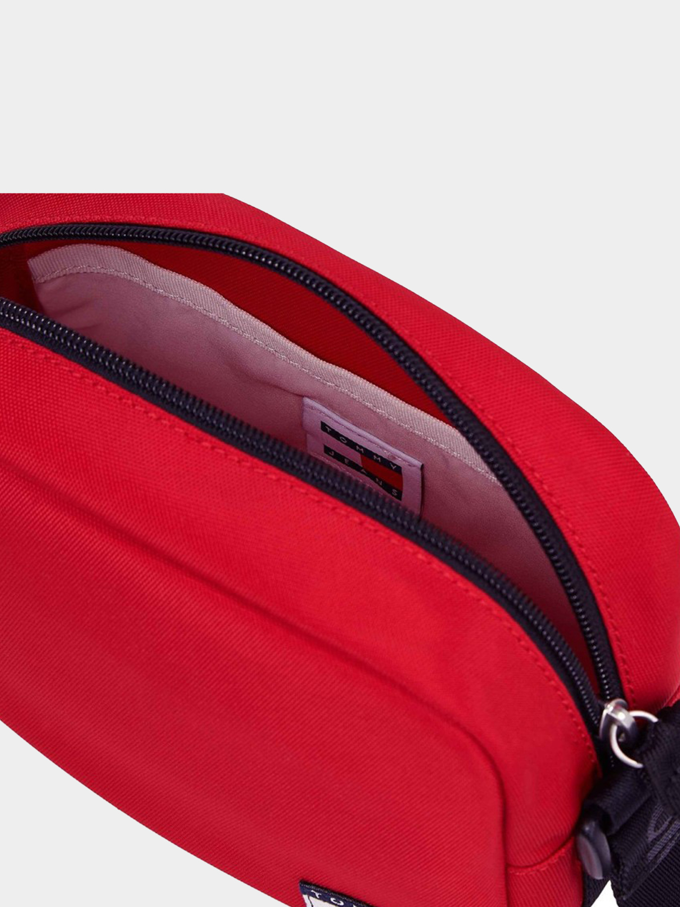 Сумки Tommy Hilfiger модель AW0AW15818-XLD Фото