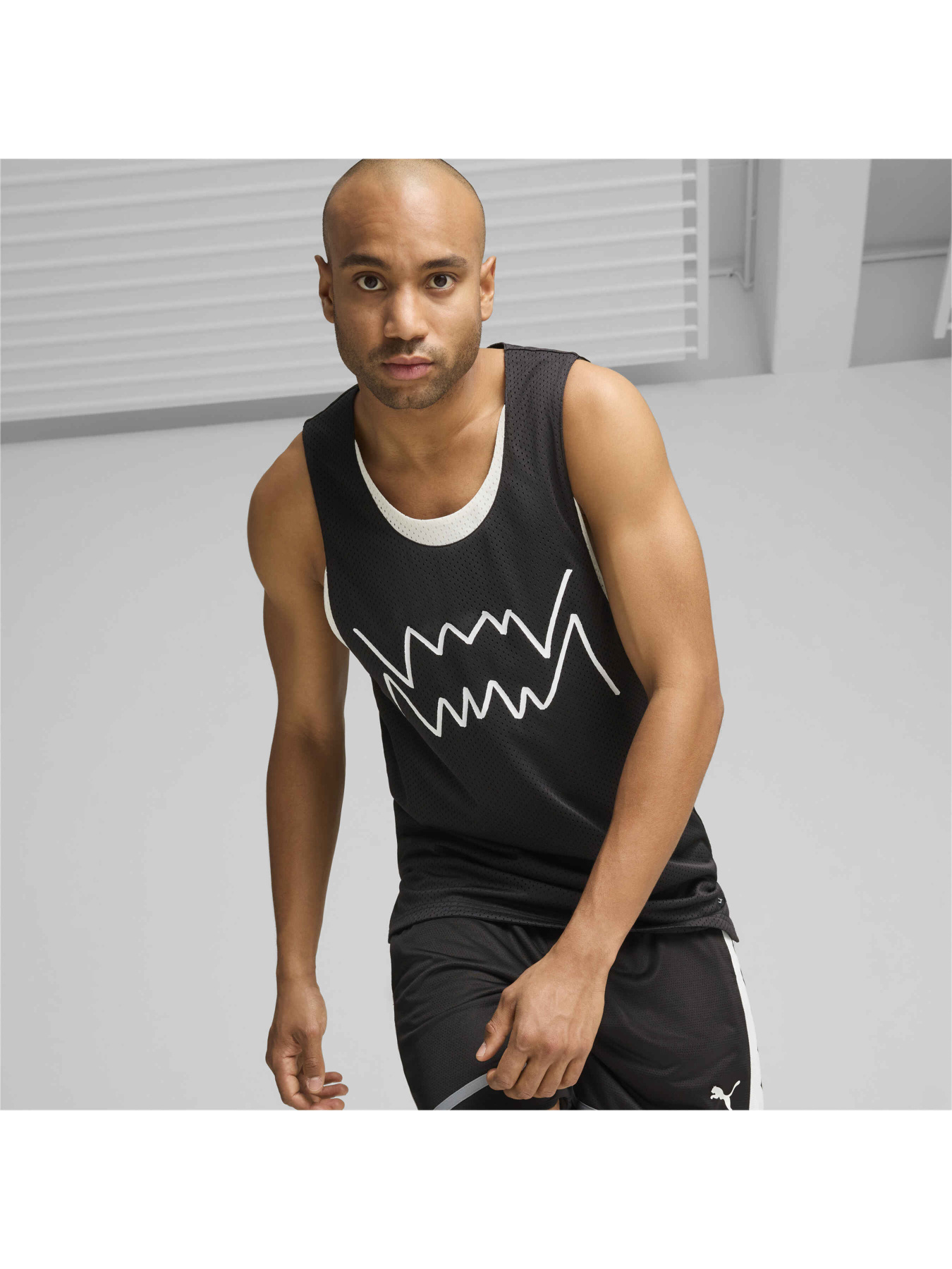 Майка спортивная PUMA Jaws Core Tank модель 624699 Фото