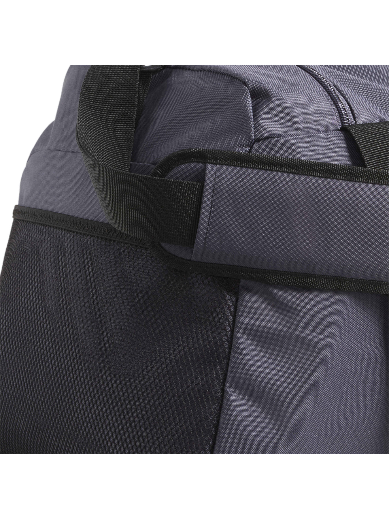 Дорожная сумка PUMA Fundamentals Sports Bag M модель 090333 Дорожная сумка PUMA Fundamentals Sports Bag M модель 090333 Фото