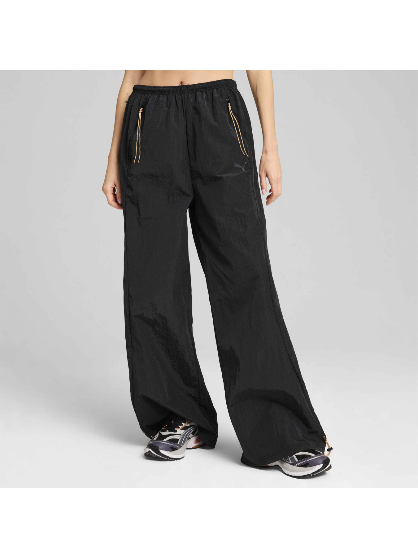 Штаны спортивные PUMA Dare To Parachute Pants модель 626647 Фото