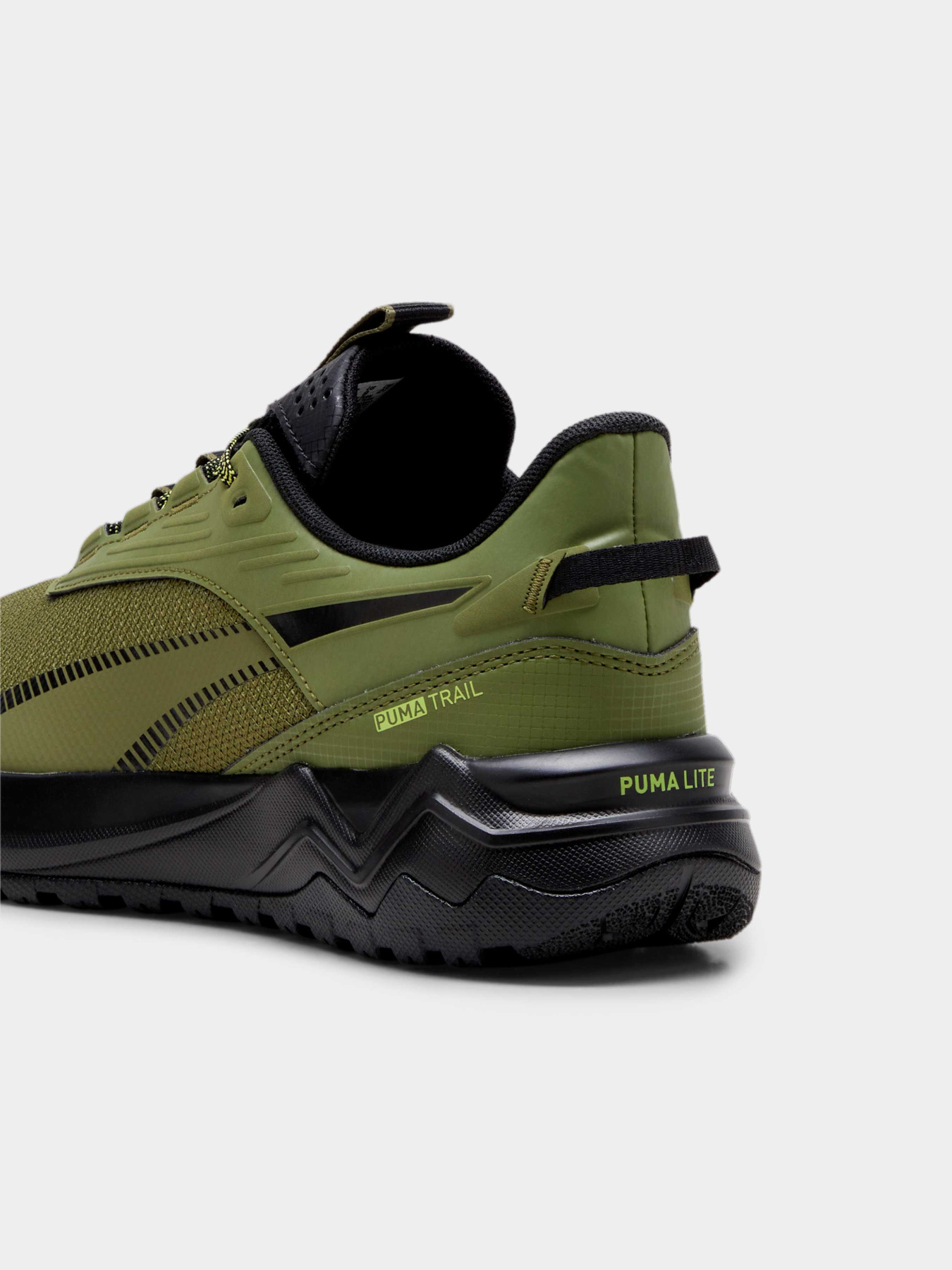 Кросівки PUMA Extend Lite Trail модель 379538 Фото
