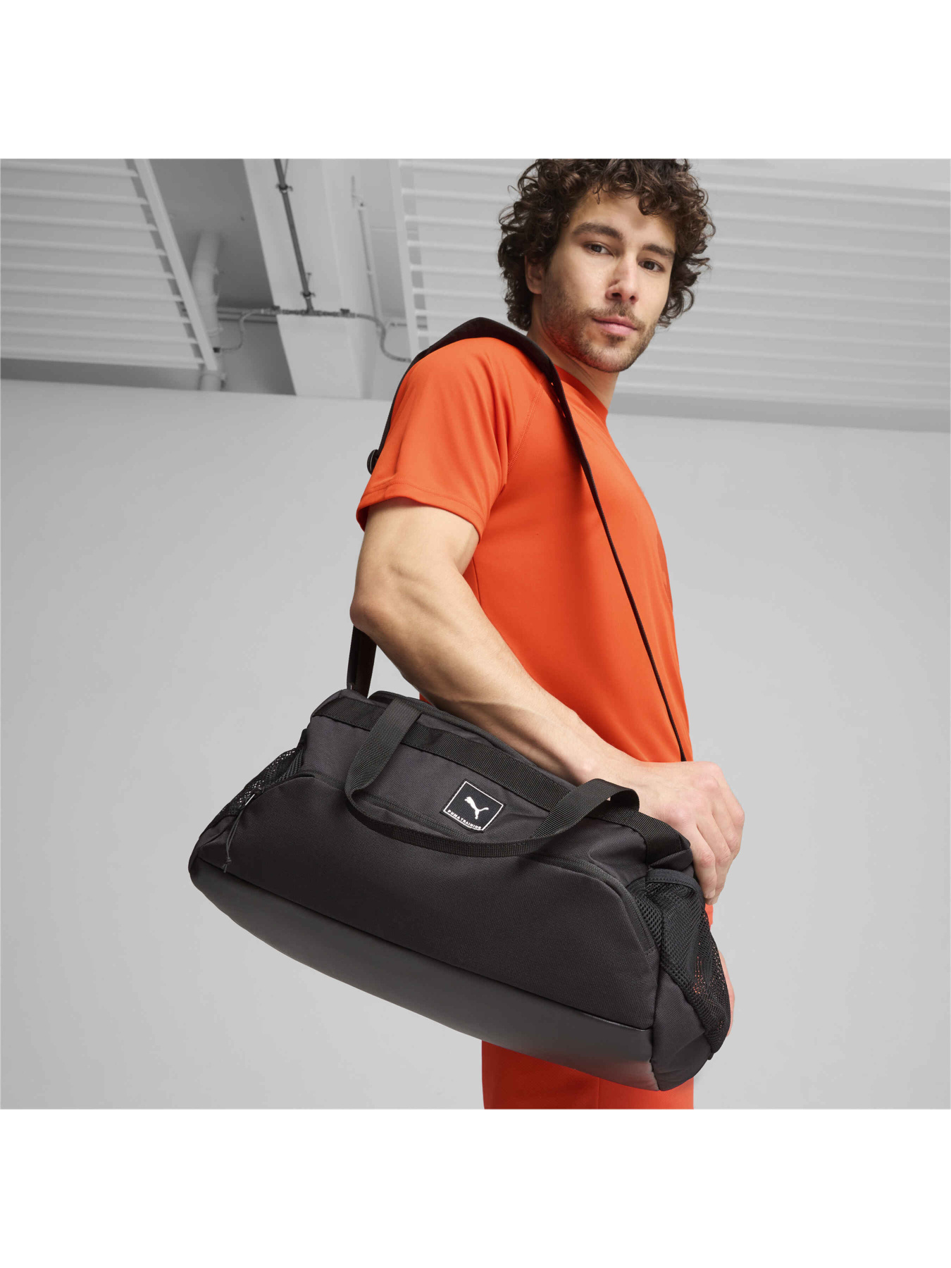 Сумки PUMA Training Small Sports Bag модель 090919 Фото