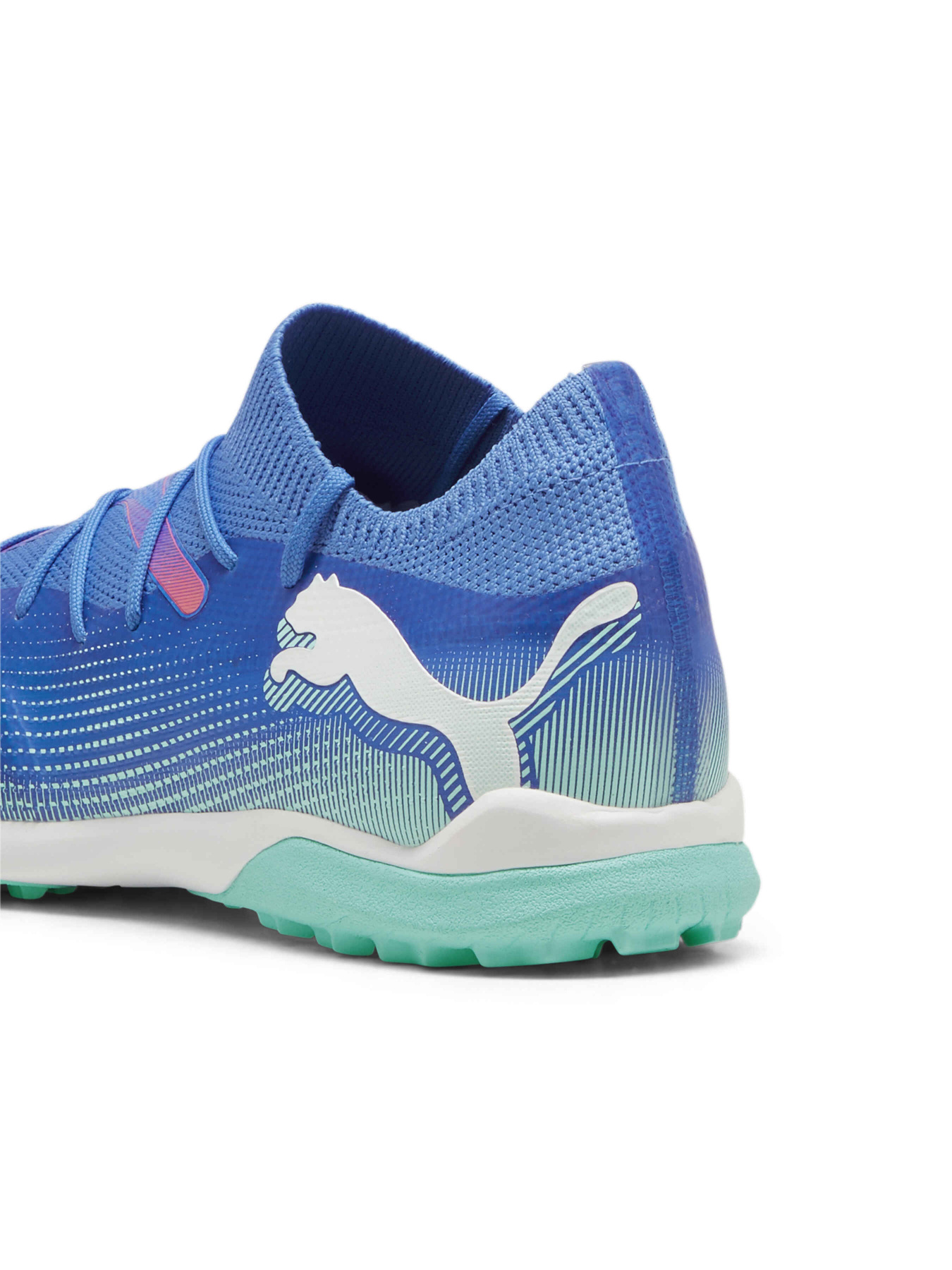 Бутси PUMA Future 7 Match Tt модель 107937 Бутси PUMA Future 7 Match Tt модель 107937 Фото