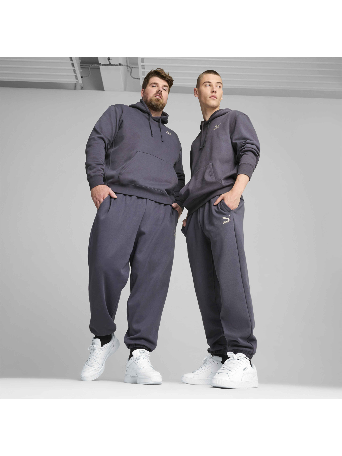 Спортивні штани PUMA Classics Sweatpants модель 535597 Спортивні штани PUMA Classics Sweatpants модель 535597 Фото