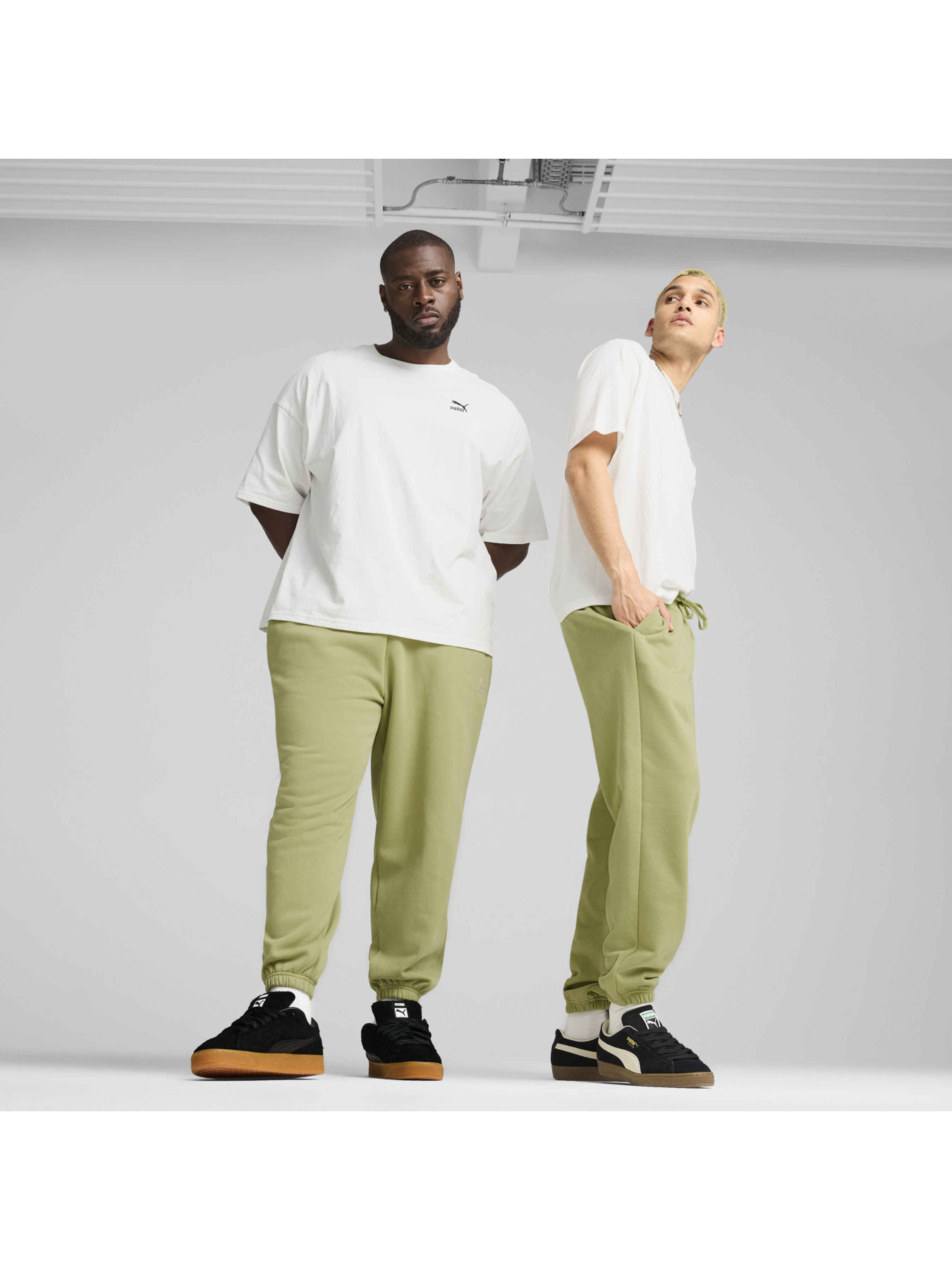 Штаны спортивные PUMA Classics Sweatpants модель 535597 Фото