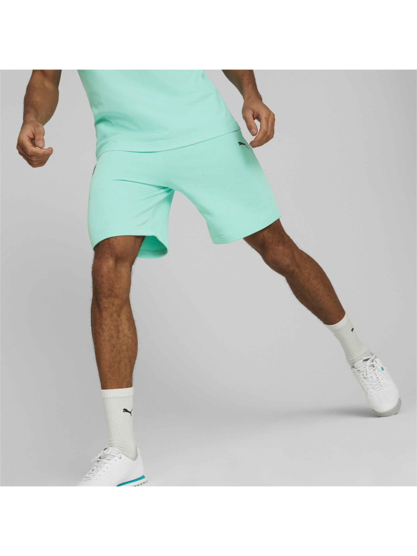 Повсякденні шорти PUMA Mapf1 Ess Shorts модель 533694 Повсякденні шорти PUMA Mapf1 Ess Shorts модель 533694 Фото