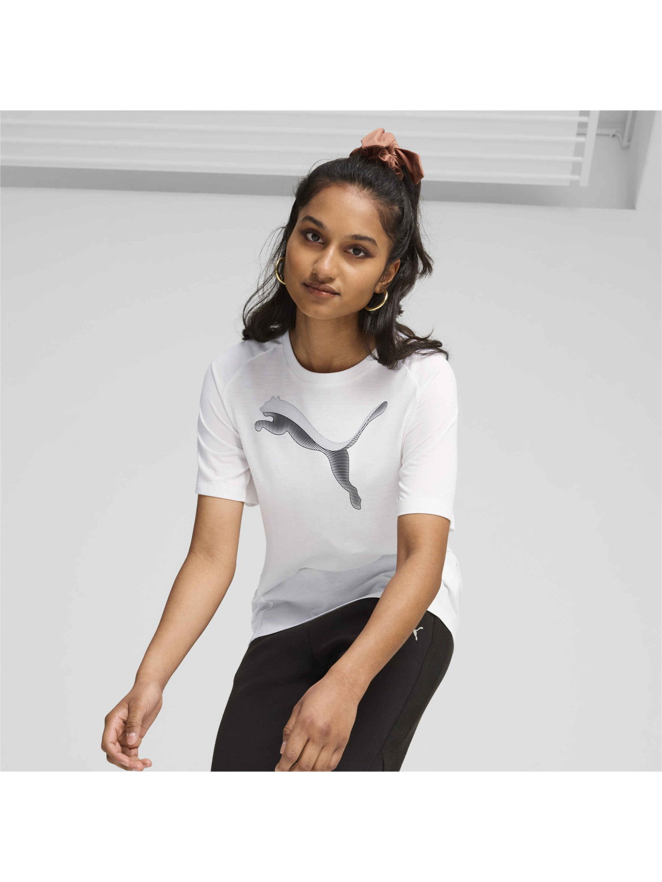 Футболка спортивная PUMA Evostripe Tee модель 681668 Фото