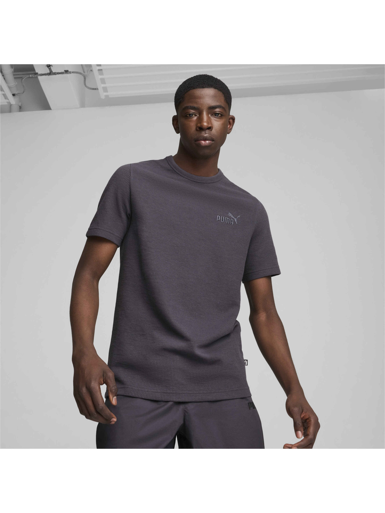 Футболка PUMA Ess Elevated Waffle Tee модель 681887 Фото