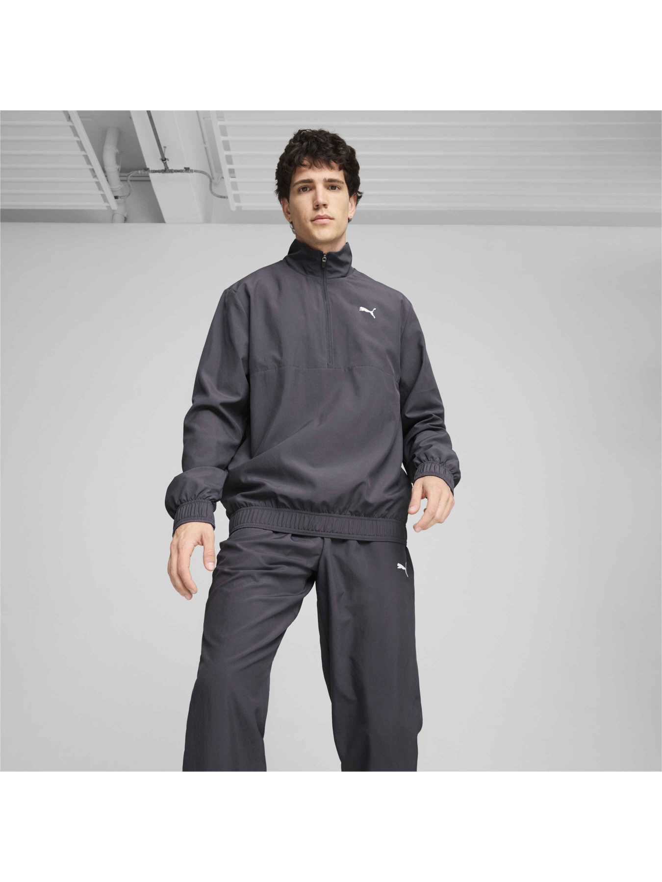 Спортивный костюм PUMA Woven Half-zip Tracksuit модель 682717 Фото