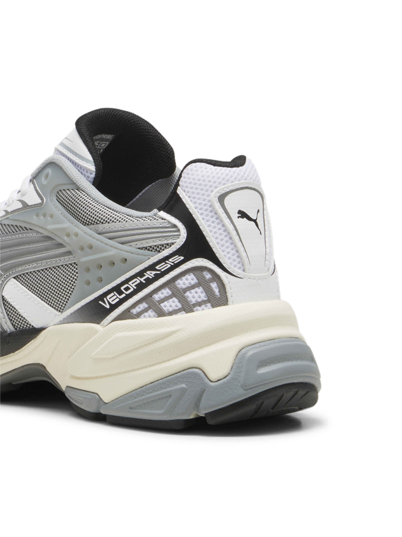 Кроссовки PUMA Velophasisborninthe2000s модель 398219 Фото