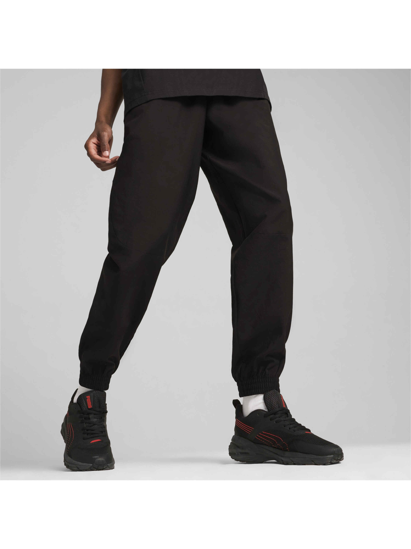 Джогери PUMA Rad/cal Woven Pants модель 681622 Фото