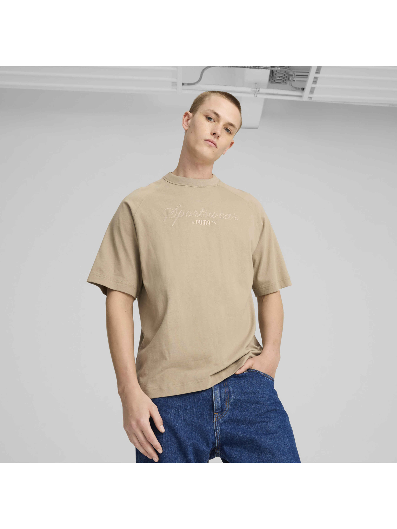 Футболка PUMA Classics+ Oversized Tee модель 626721 Фото