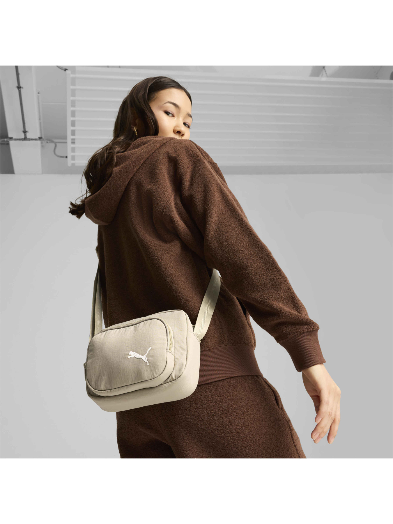 Мессенджер PUMA Core Her Compact X-body модель 090284 Фото