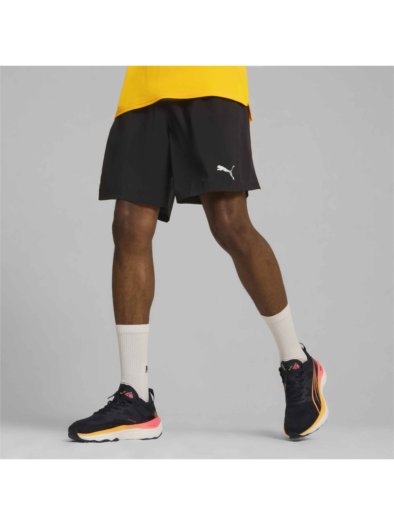 Шорты спортивные PUMA Run Fav Velocity 7" Short M модель 525005 Фото