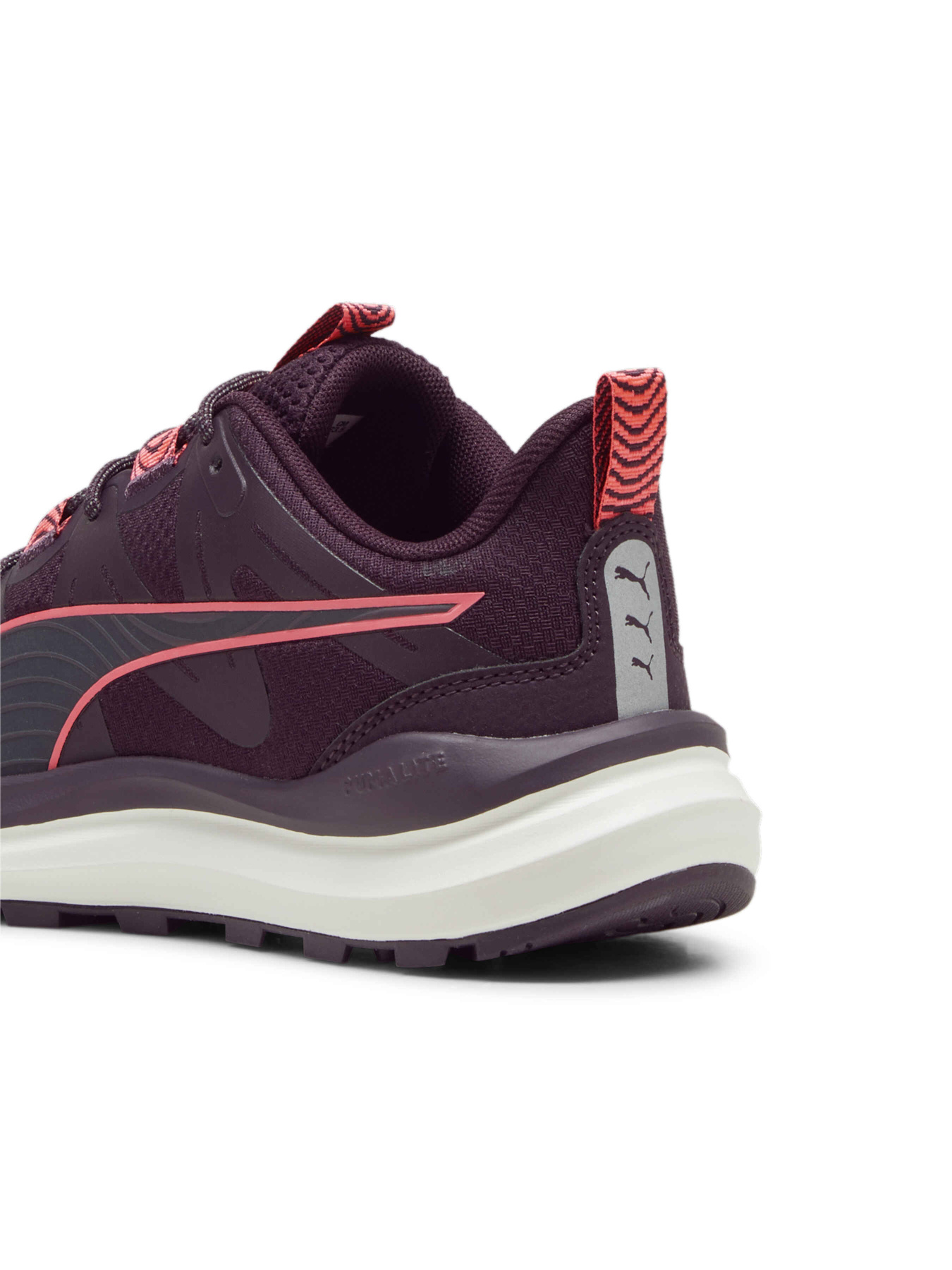 Кроссовки для бега PUMA Reflect Lite Trail модель 379440 Кроссовки для бега PUMA Reflect Lite Trail модель 379440 Фото