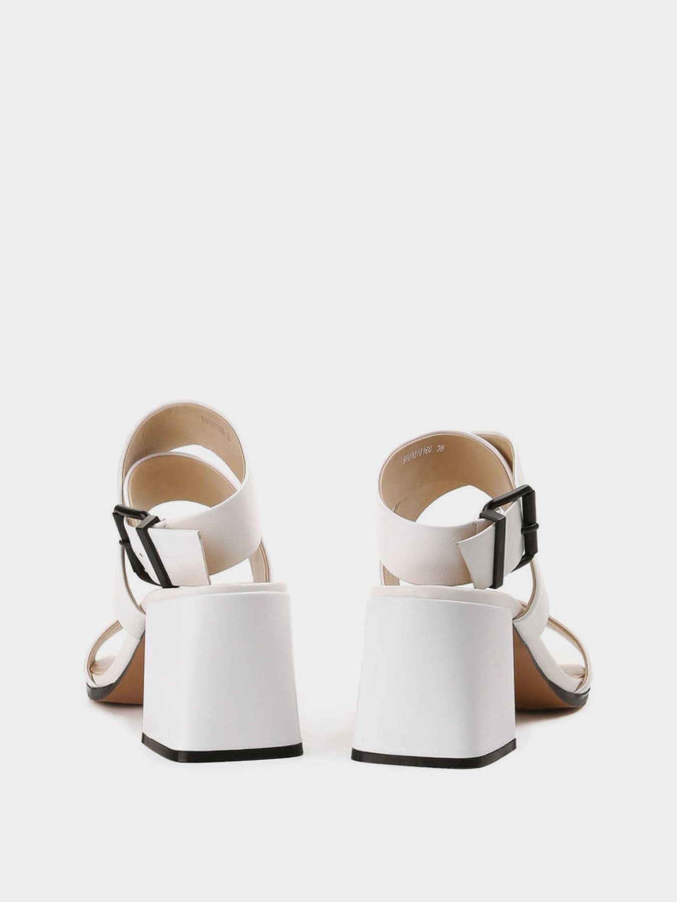 Босоножки LeBERDES модель 00000013261 Фото