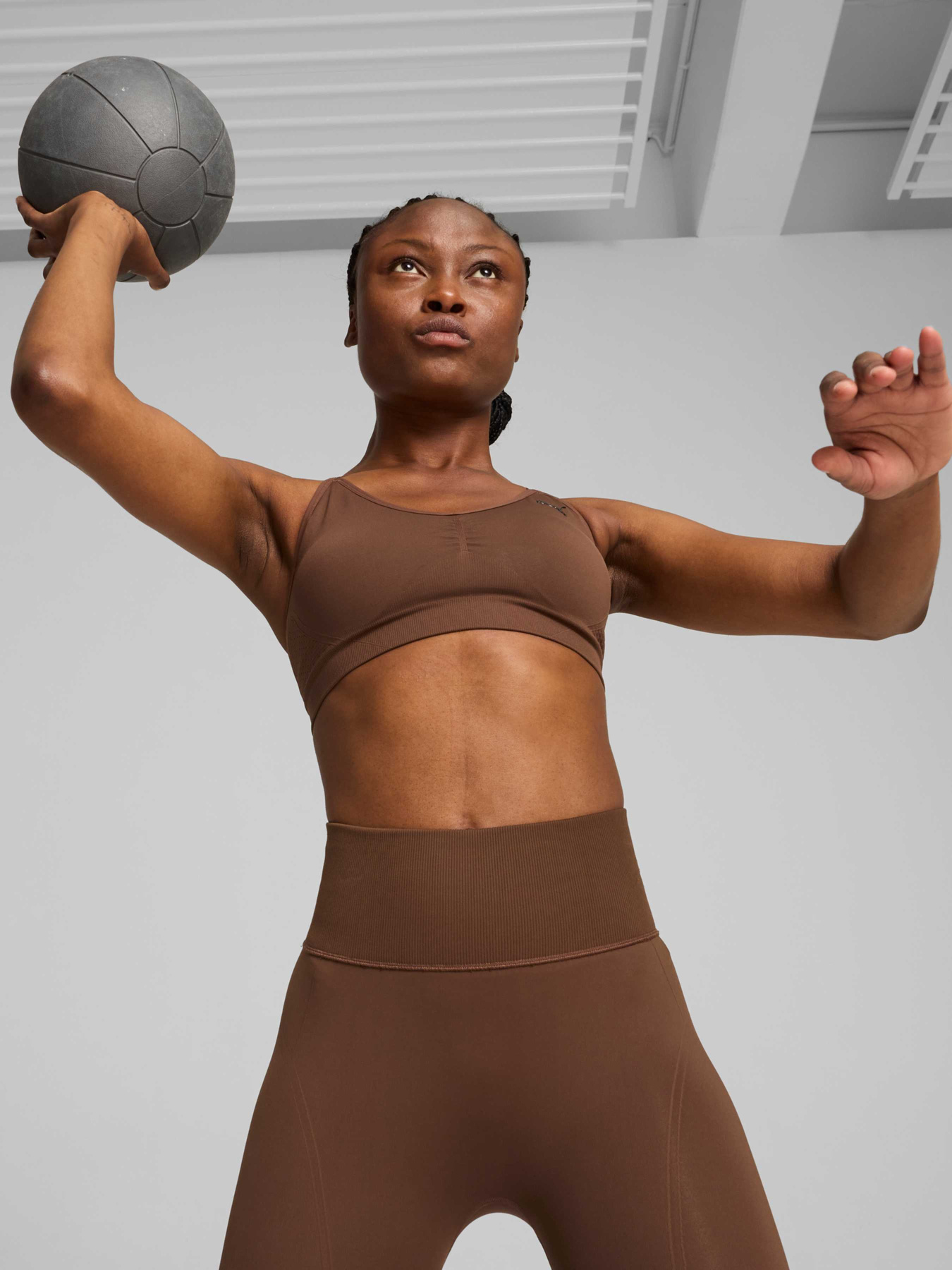 Спортивний топ PUMA Move Shapeluxe Seamless Bra модель 524362 Фото