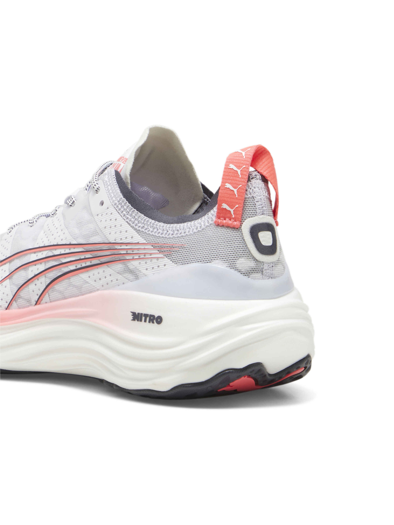 Кросівки для бігу PUMA Foreverrun Nitro™ Wns модель 377758 Фото