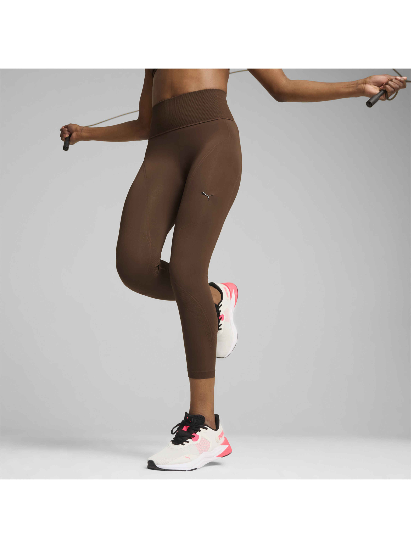 Спортивные леггинсы PUMA Shapeluxe Seamless Tight модель 524360 Фото