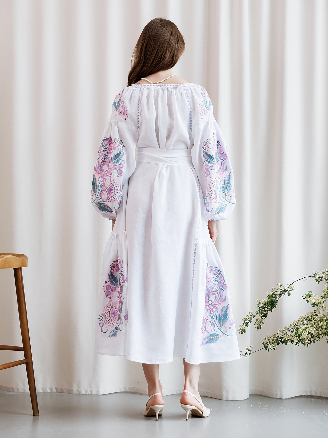 Вишита сукня Embroidered Gem модель 052411 Фото